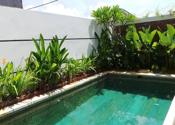 Triyuna, Our Little Paradise Banjar (Bali)